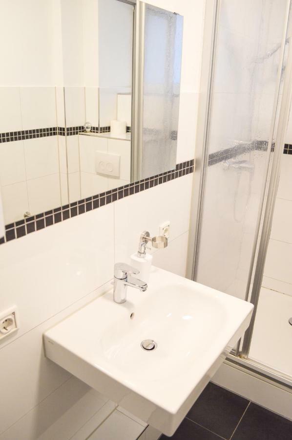 Centerapartments Marienstrasse Dusseldorf Ngoại thất bức ảnh